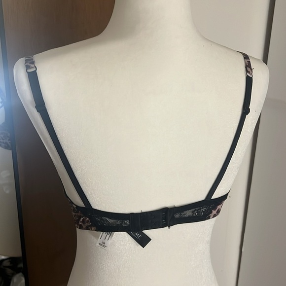 NWOT Lot of 3 34B Unlined or Cupless Bras 🌺 - Picture 5 of 7